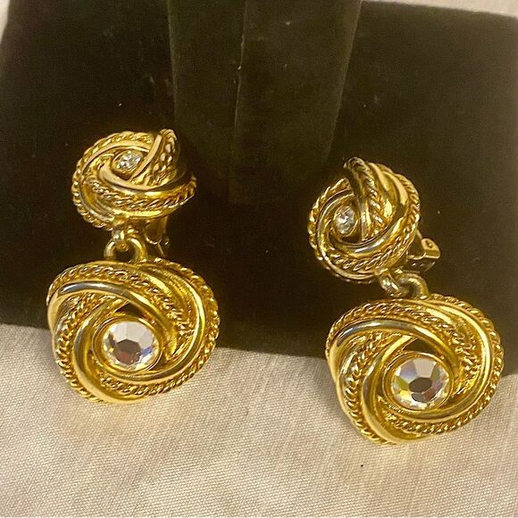 Vtg Swirl Rope Gold Rhinestone Inlay Door Knocker Clip On Earrings Gold Tone - Picture 2 of 4